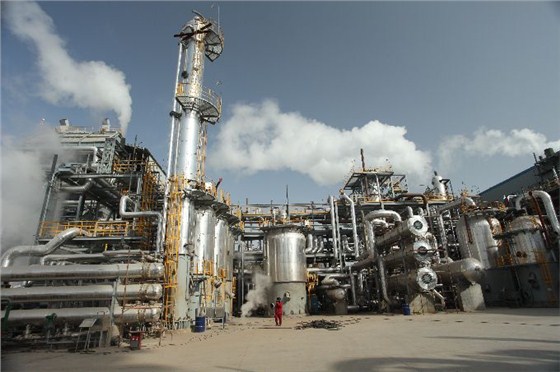 哲華化工定制生產設備